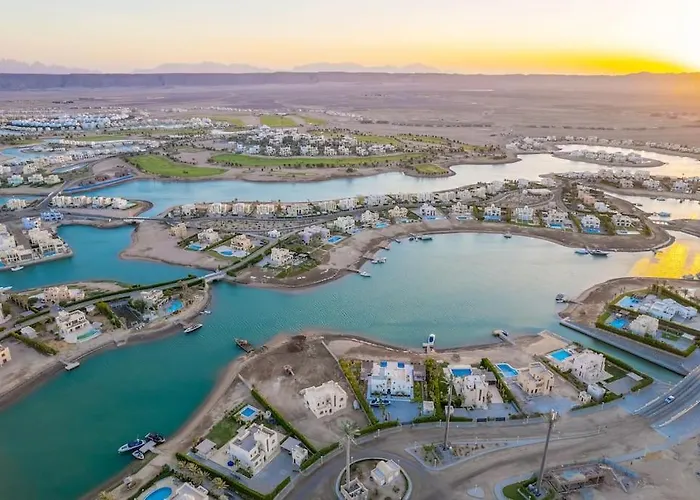 Beach-inspired 1br In Mangroovy, El Gouna. Sea & Pool Apartment *